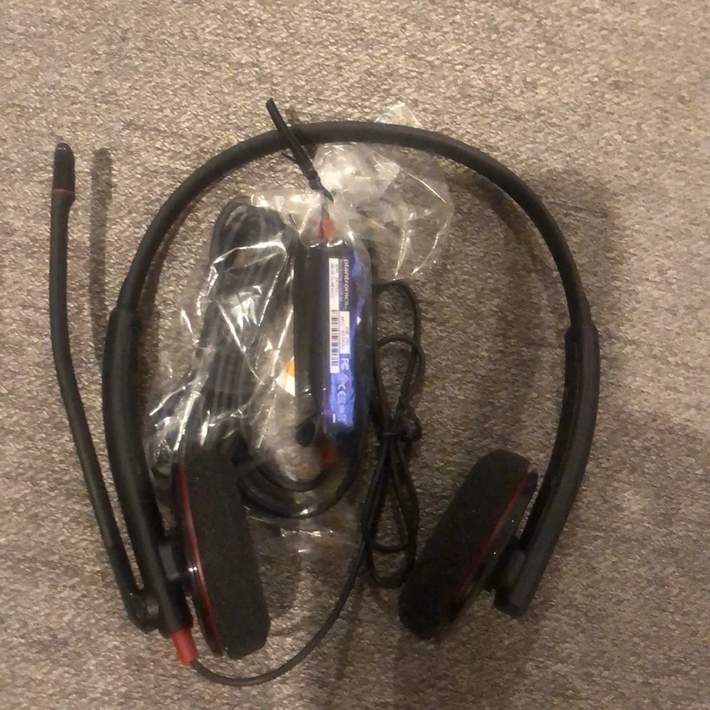 PLANTRONICS Blackwire C320-M - Picture 2 of 3